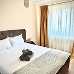 Apartmán 4friendscoresibrasov Red Brašov