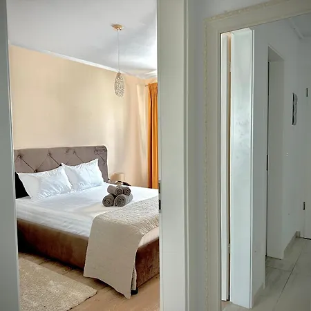 4friendscoresibrasov Red Lejlighed Braşov