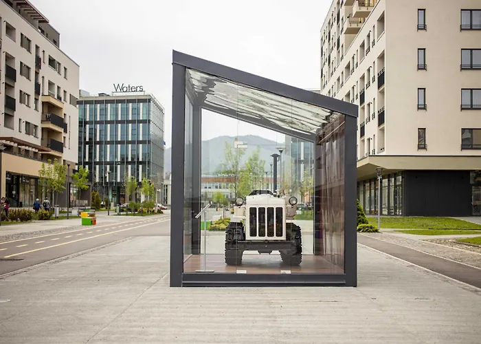 4friendscoresibrasov Red * Brasov