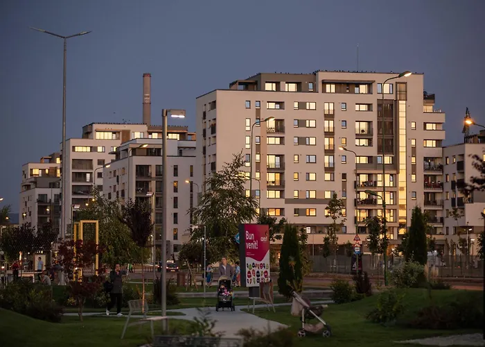 4friendscoresibrasov Red Apartment *